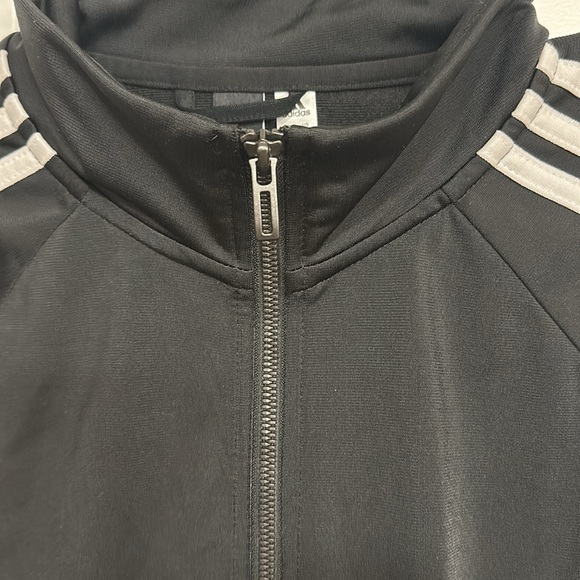 Adidas jacket - Picture 5 of 8